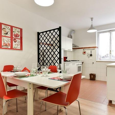 Red & White Vatican Apartment Roma Eksteriør bilde