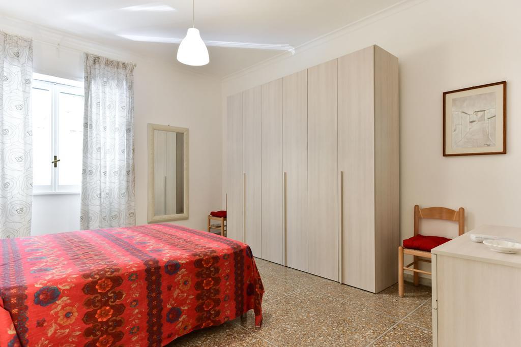 Red & White Vatican Apartment Roma Eksteriør bilde